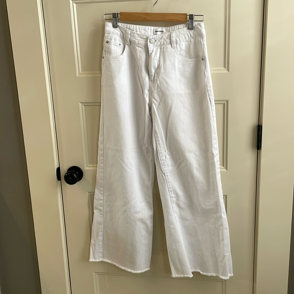 Super Down Super Wide Leg White Jean